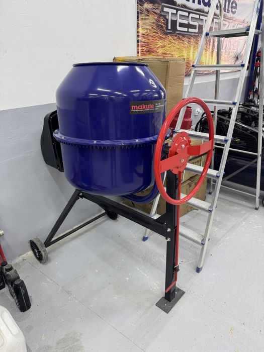 Бетоносмеситель бетонамешалка 220л