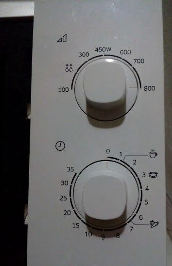 Продам на запчасти микроволновку