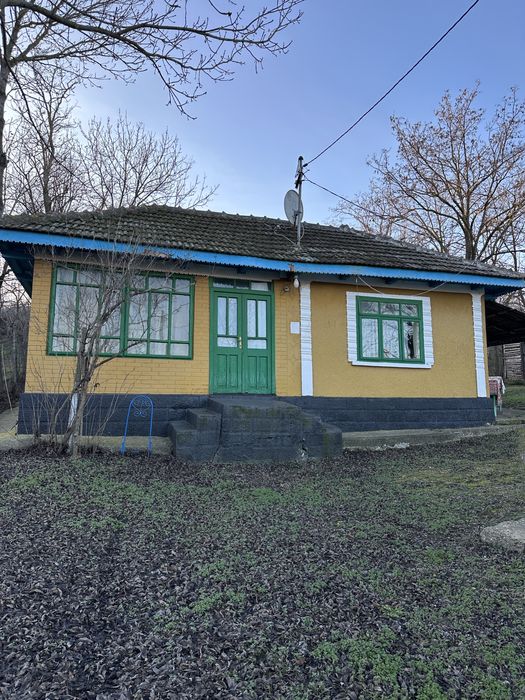 Casa de vanzare batraneasca