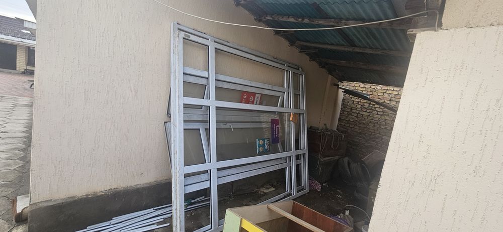 Продам витражи окна