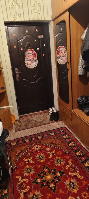 Продам 2 комнатную квартиру