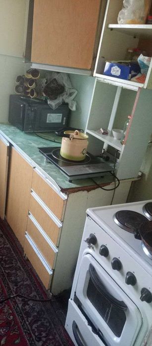 Сдаётся комната для девушки!