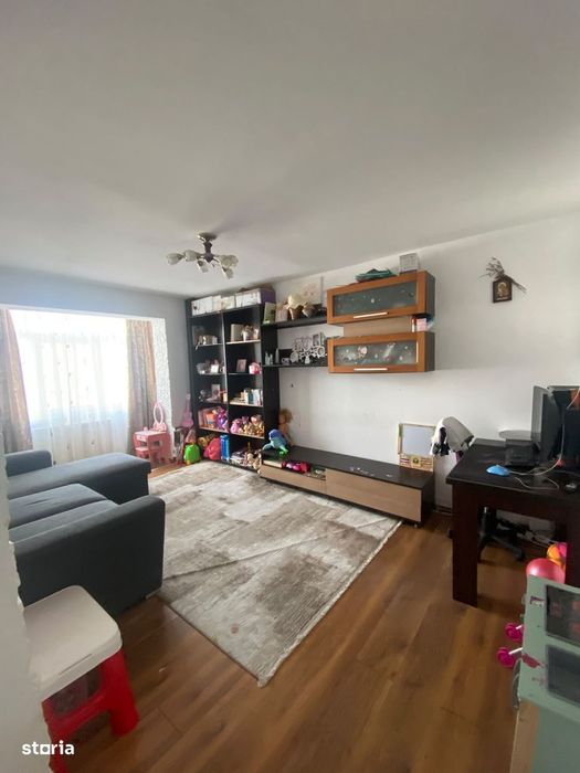 Apartament 2 camere Cofetaria Select- etaj 2/4- 40 mp - 53.000 euro
