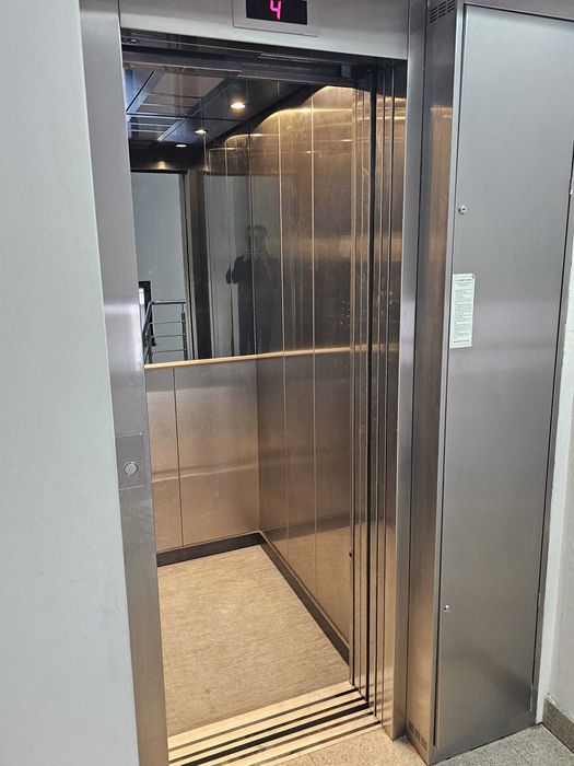 PROPRIETAR. Închiriez apart 2 camere Râul Doamnei - Drumul Taberei-Ghencea