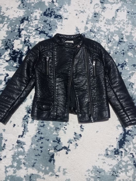 Кожаная куртка ,, Zara "