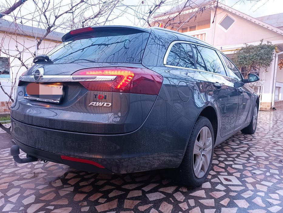 Opel Insignia 2.0 4x4 automat