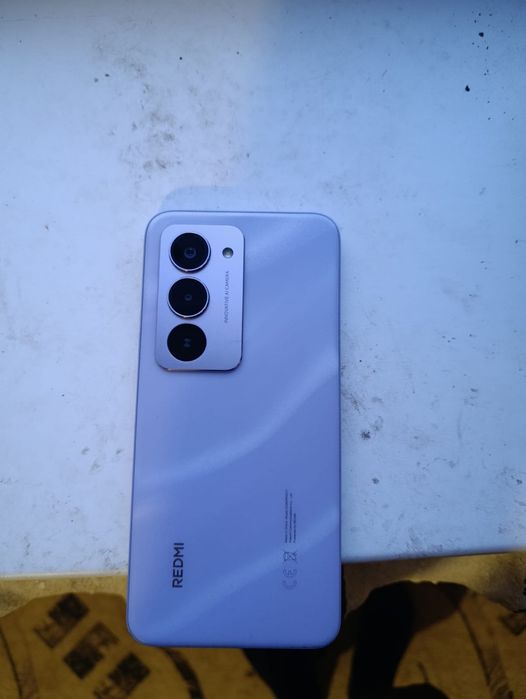 Продам  срочно Redmi 15