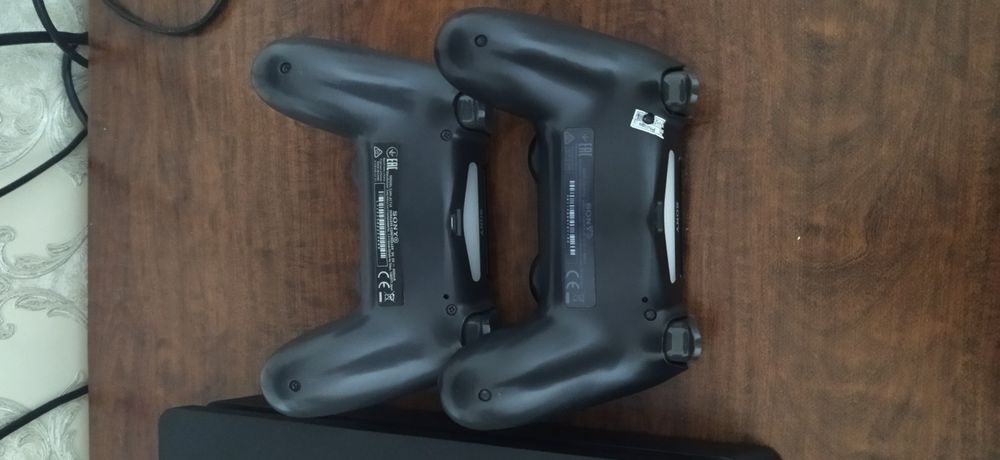 PlayStation 4 slim gold hen версия 12