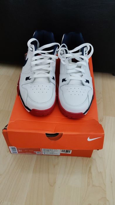 Маратонки nike .