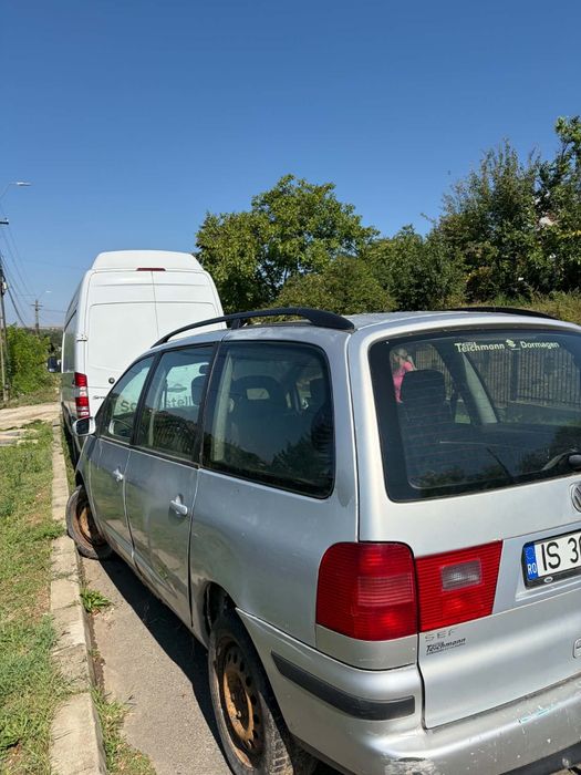 Vând Sharan funcțional