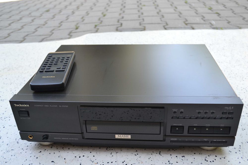 Cd Player Technics SL PS 700 cu telecomanda