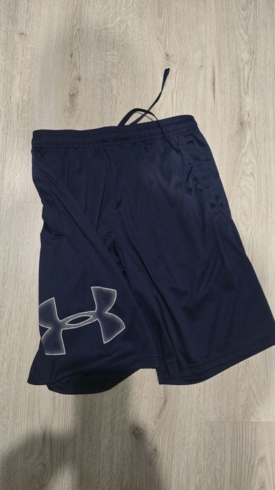 Мъжки късе гащи Under Armour M/L размер