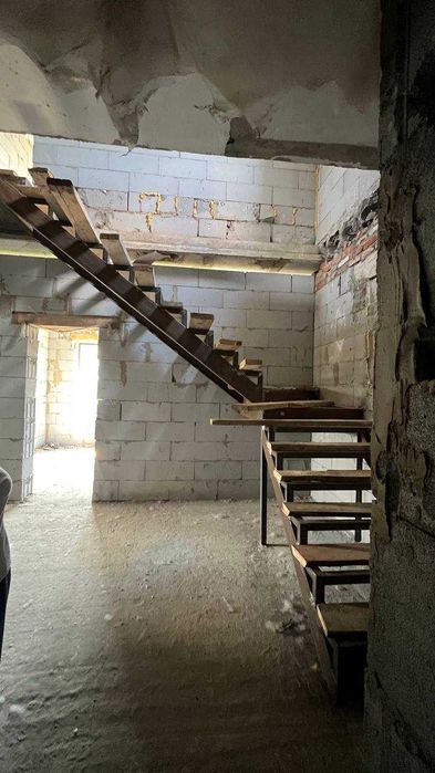 Дом, 263м², участок 5 сот.