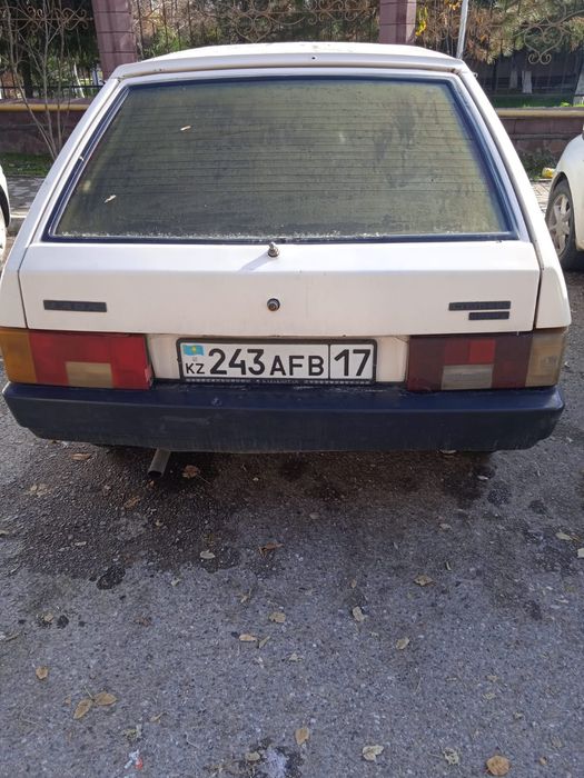 Машина Ваз 2109 продам