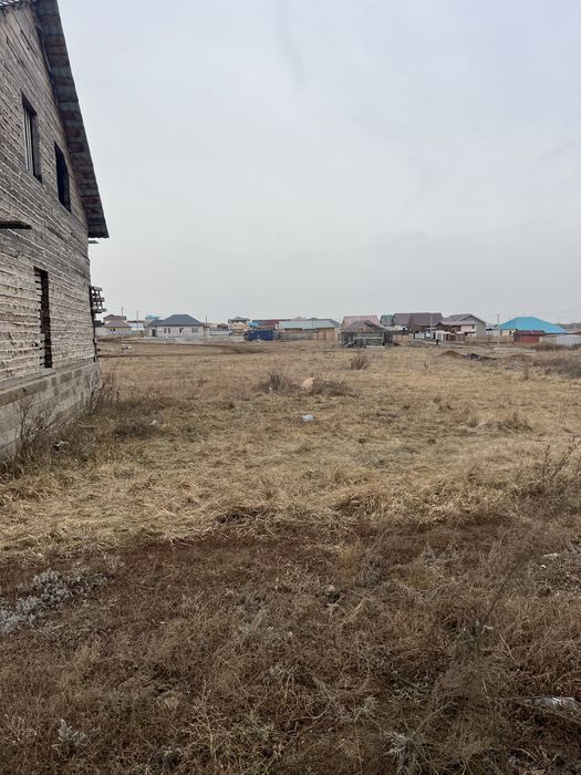 Проадется дом вдоль трассы