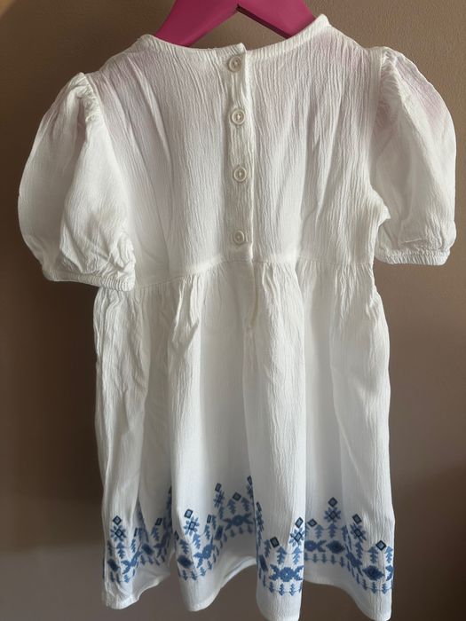 Нова рокля размер 86-92 см