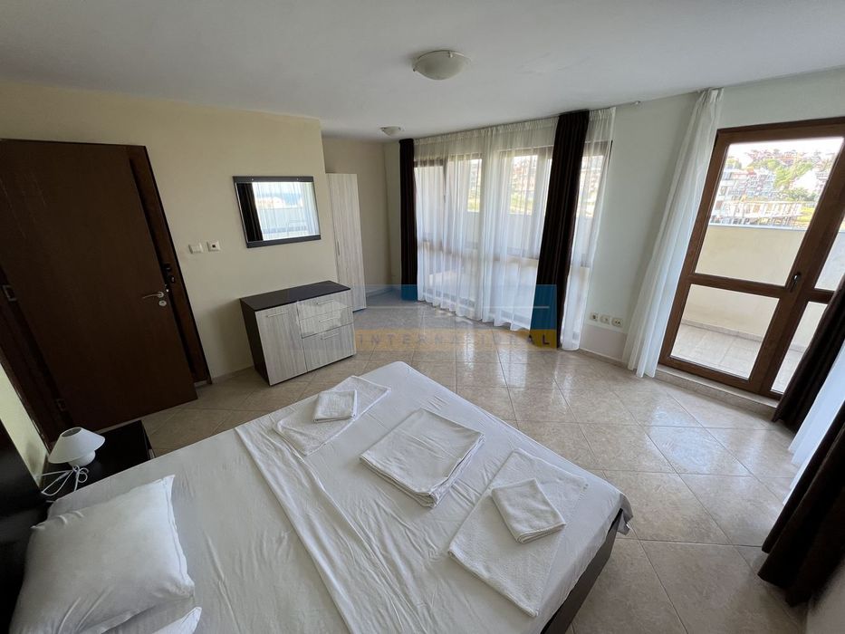 Продава се Двустаен апартамент в Созопол - 140 кв.м за 900 €/кв.м - Снимка #9