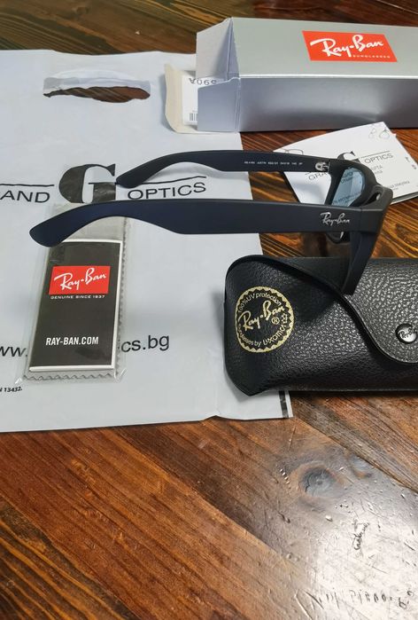 Продавам слънчеви очила Ray Ban