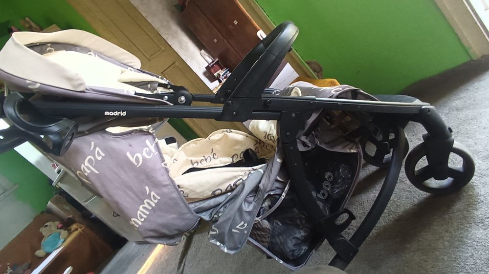 Детска количка 3 в 1