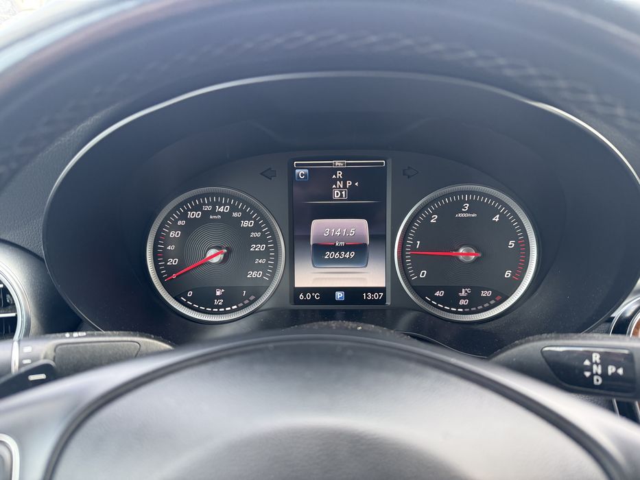 Vând Mercedes C220 2014