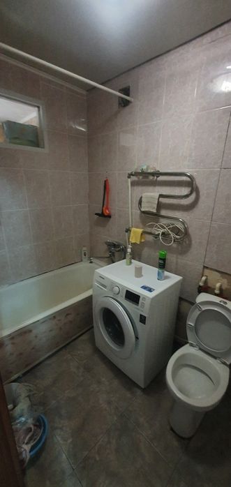 Продам квартиру в 16 мкрн