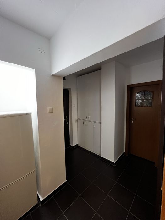 Apartament 2 camere decomandat - Rovine