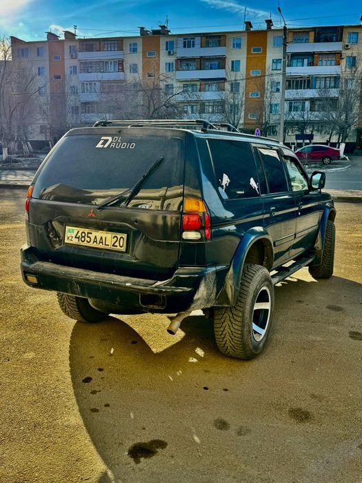 Митсубиси Монтеро спорт