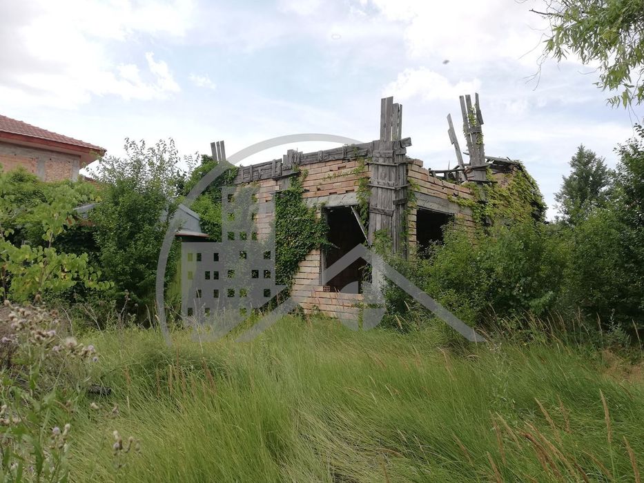 Продава се Къща в с. Поручик Чунчево, Област Добрич - 200 кв.м за 195 €/кв.м - Снимка #1