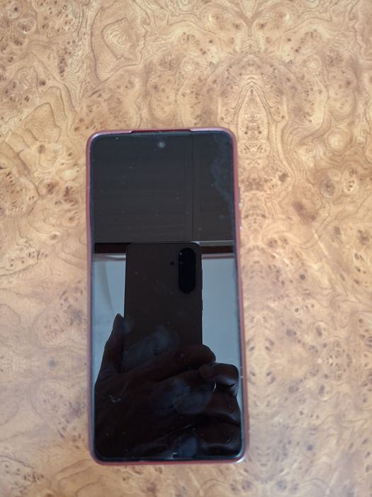 Продам смартфон POCO X3 Pro