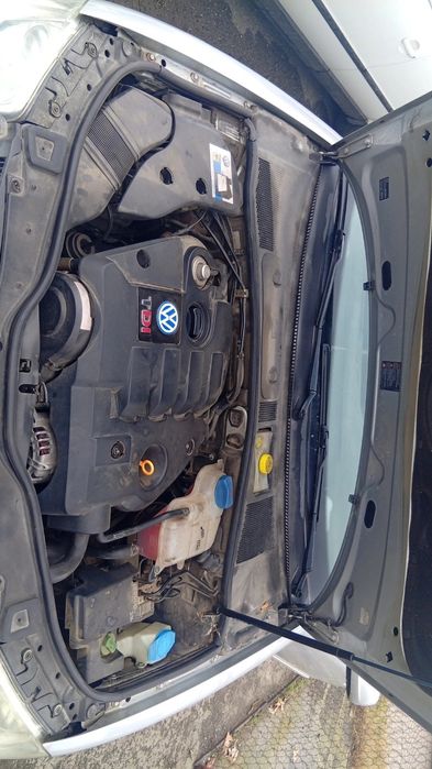 Продавам Passat B5.5  1.9 TDI -131 коня