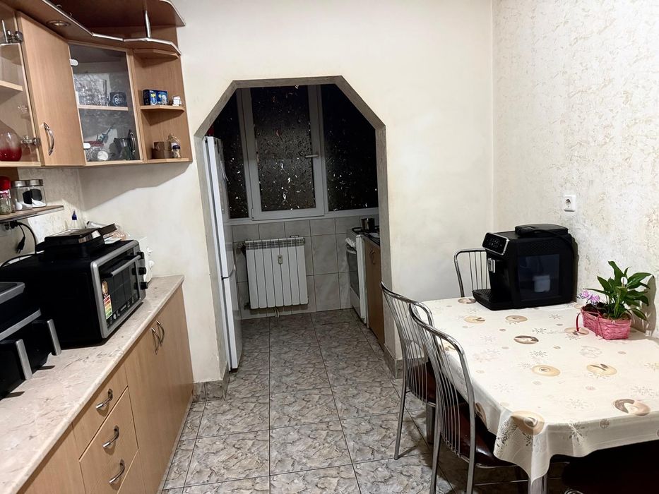 Apartament de închiriat