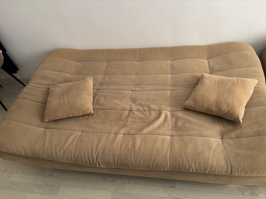Продам диван с креслом