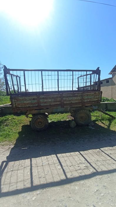 Прицеп (тиличка) сотилади.Traktor pretsip (tilichka).