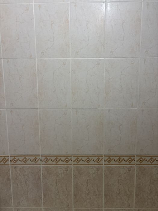 Отдам   Кафель    бу    бесплатно