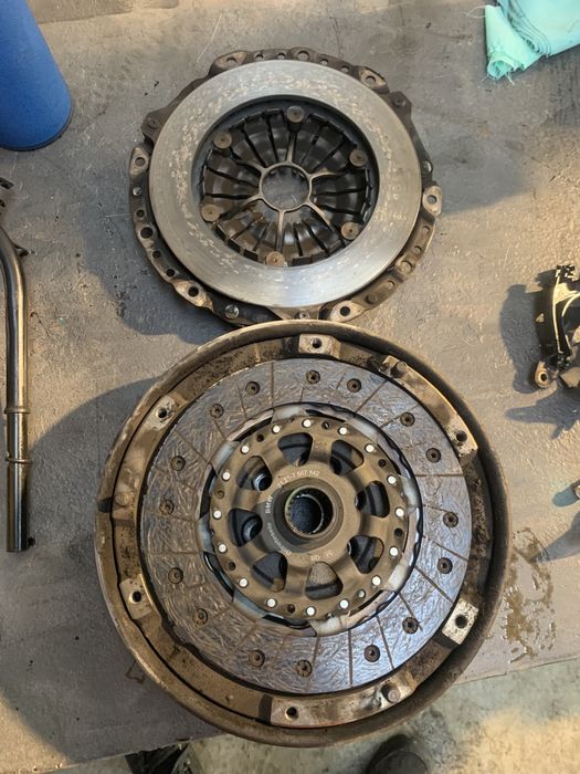 Kit ambreiaj bmw 320d 120d 520d 177cp si bmw 118d 318d 143cp