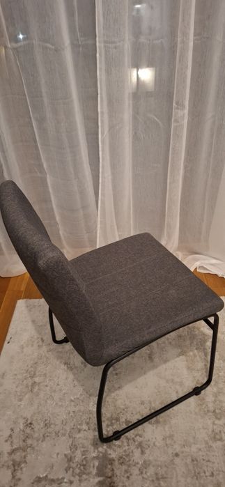 Set 4 scaune bucatarie, tapitate, stare f buna