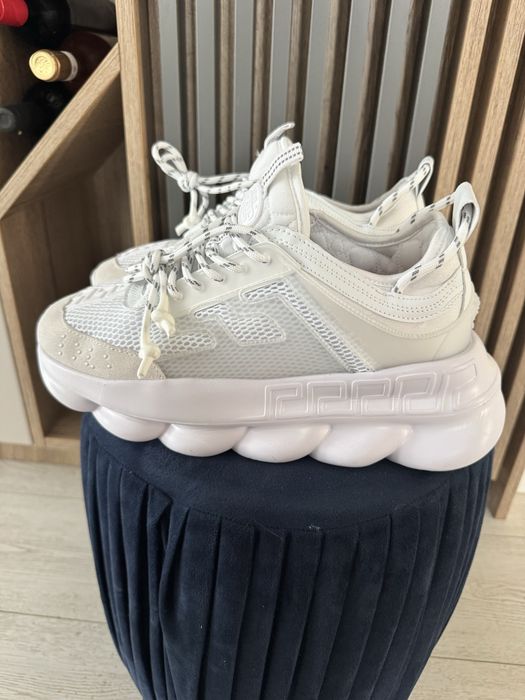 versace chain reaction albi marimea 42!!PRODUS NOU !!VERIFICARE COLET!!