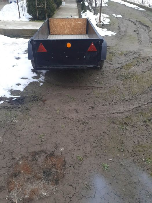 Vând remorcuță auto