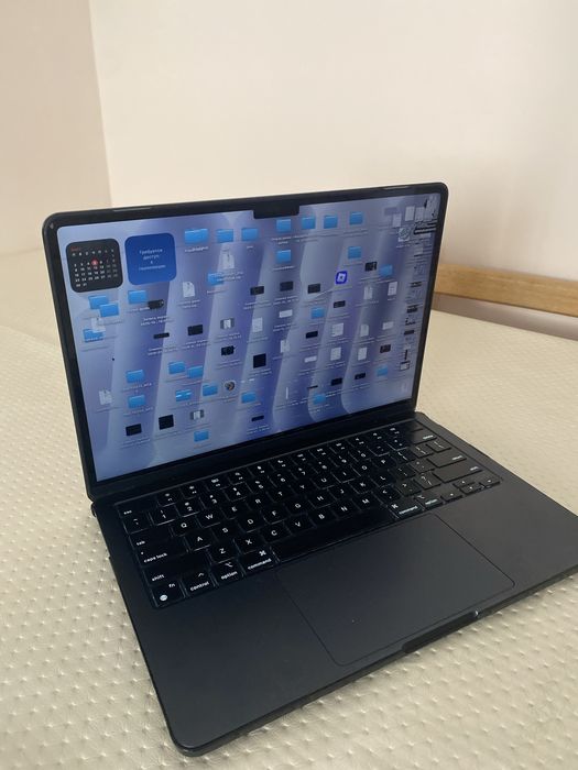 Macbook Air 13.6 M2