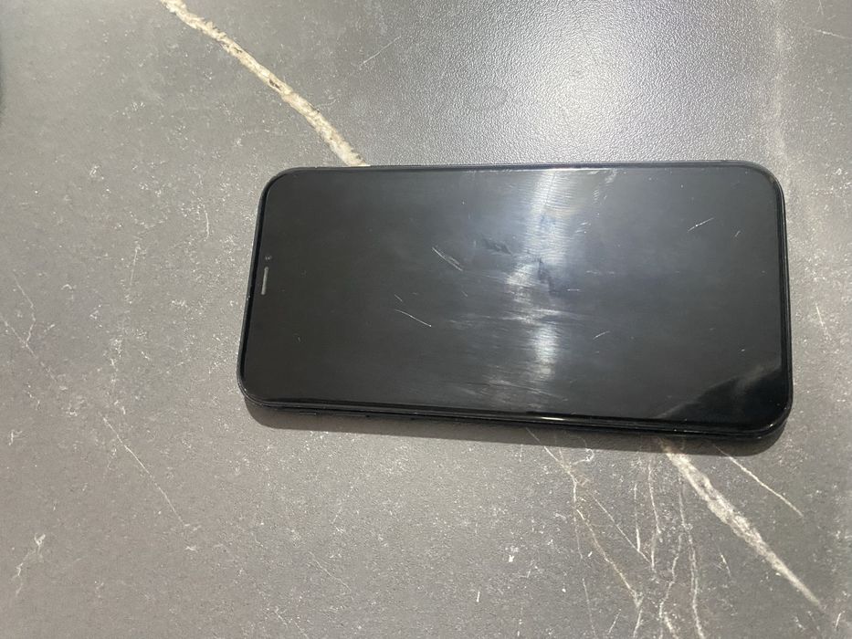 Айфон хр 64г 100%