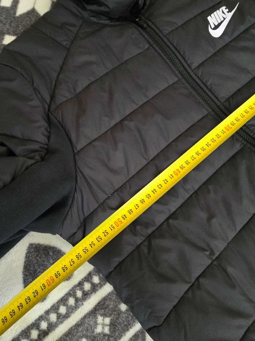 Оригинално яке Nike