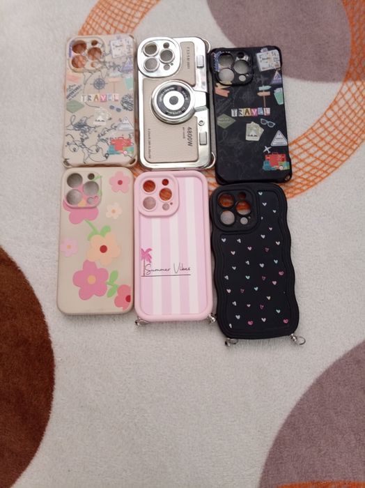 Vând casete de PlayStation 4 și huse de iPhone 13 urgent