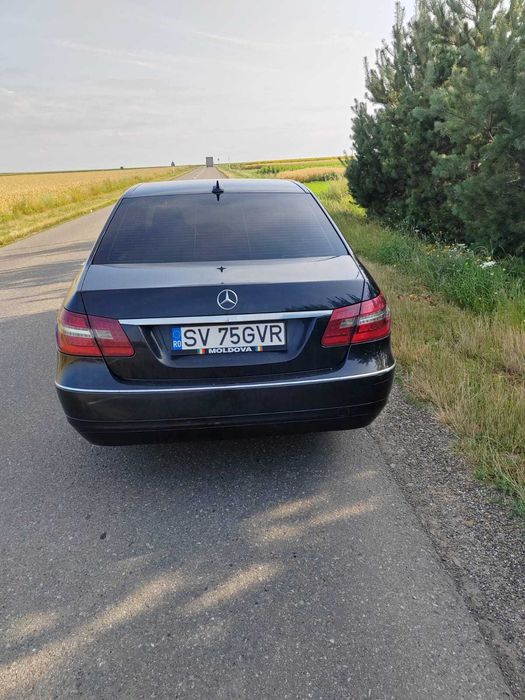 MERCEDES-BENZ E-Class 2011 — imagine 3