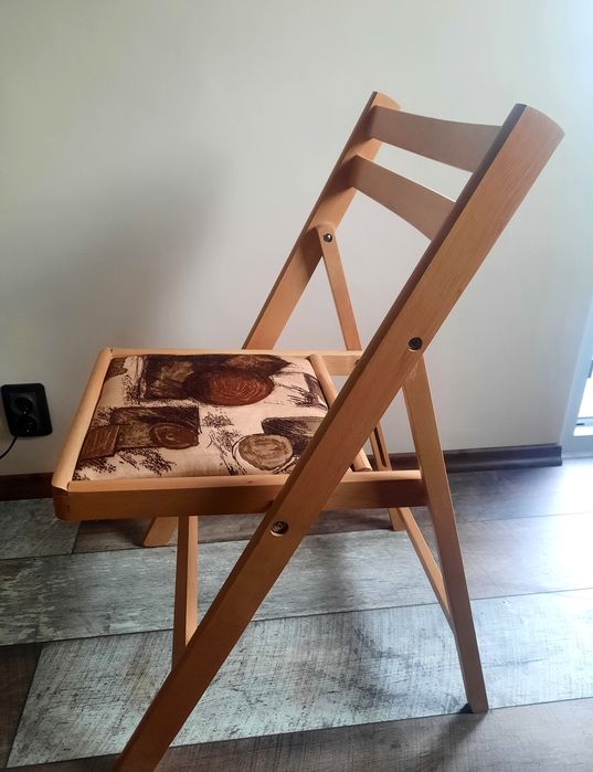 Сгаваеми столове