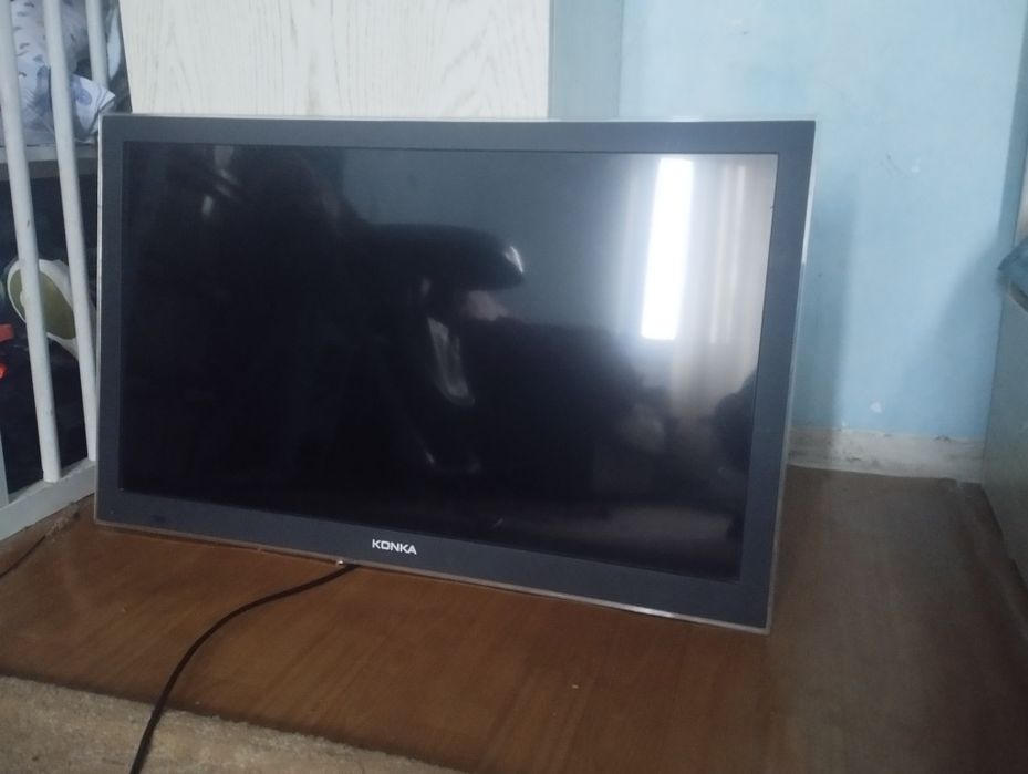 Продам 2 телевизора Артел 32 диагонал, Конка 32 диагонал