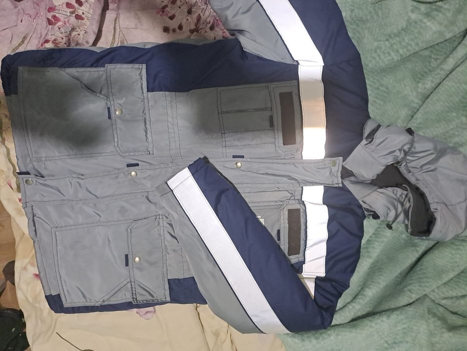 Продаётся рабочая куртка