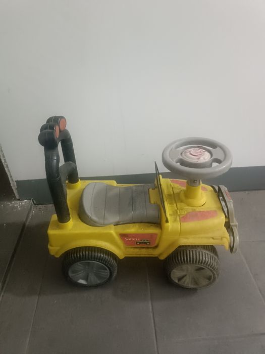 трактор для малышей