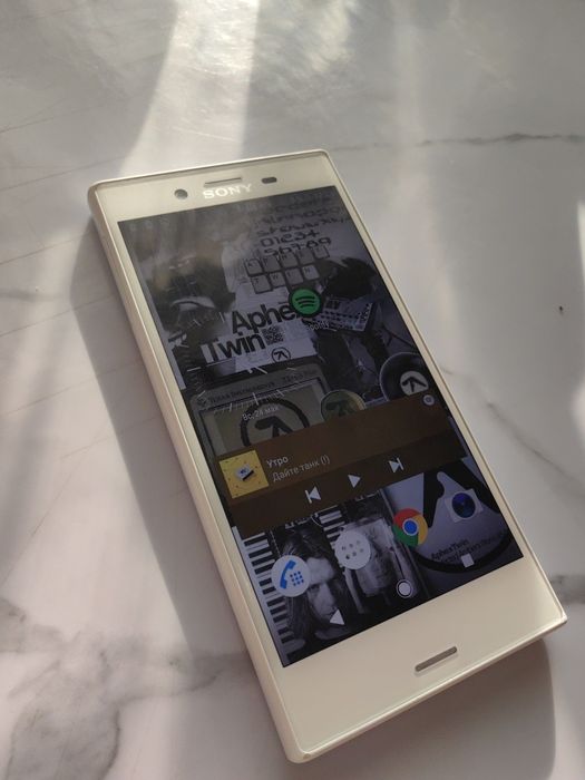 Sony xperia Xz1 compact Торг есть