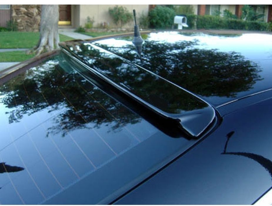 Eleron lip codita luneta BMW Seria 3 E92 model ACS negru lucios