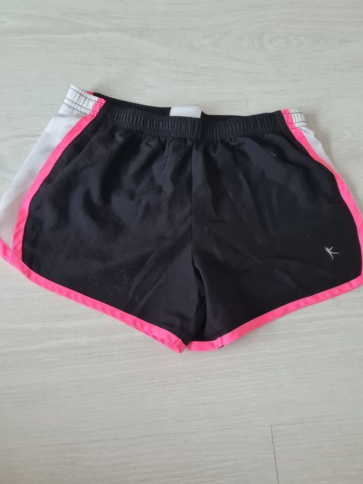 Детски къси панталони  на Nike, adidas